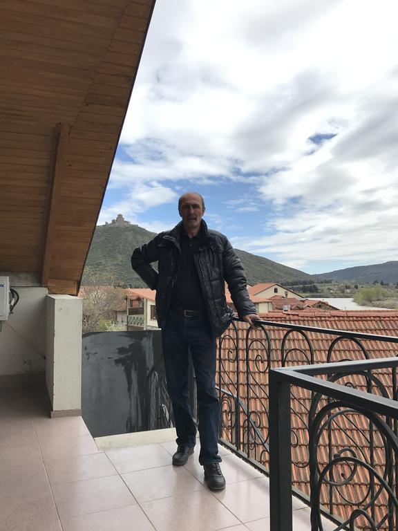 Guest House Iberia Mtsʼkhetʼa المظهر الخارجي الصورة